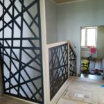 Schody z nowoczesną balustradą